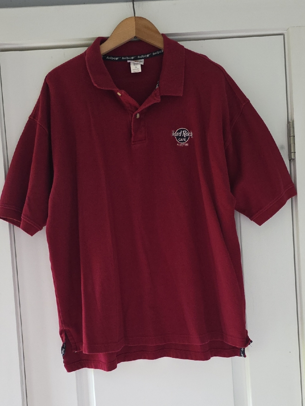 Hard Rock Cafe (Austin) Men's Burgundy Red Polo Shirt 100% Cotton